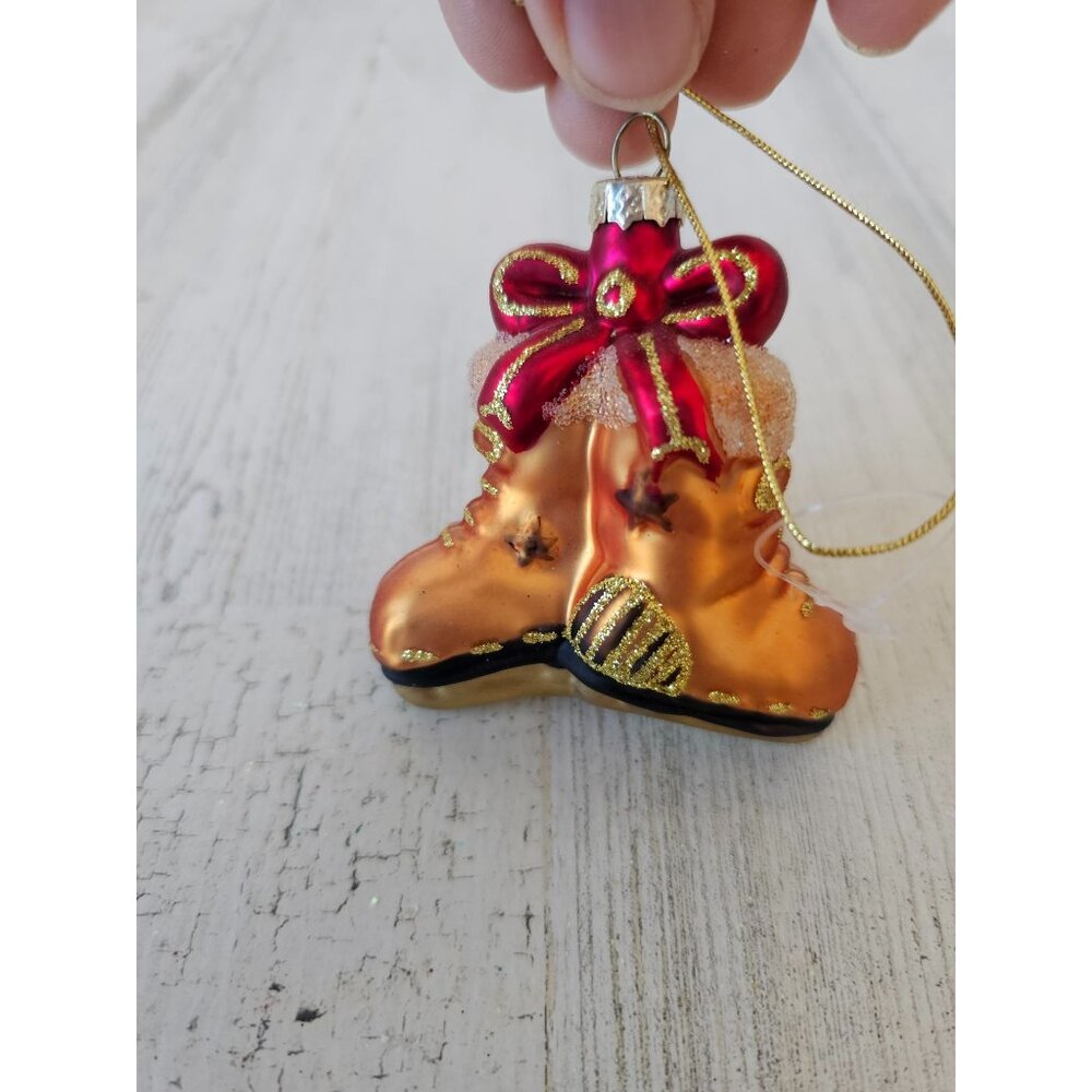 Glass ice skate skater ornament glitter gold Xmas tree‎
